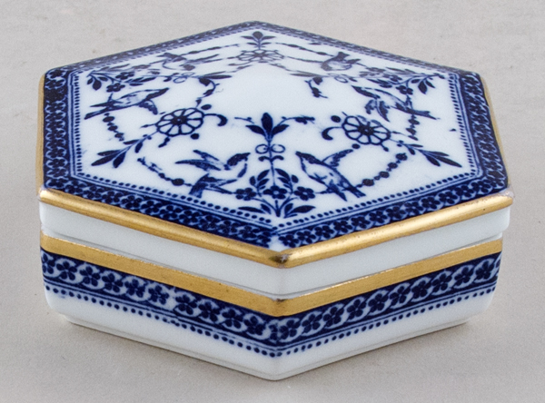 Lidded Pot c1910